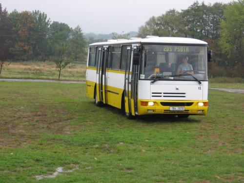 Znojemská část Bayernu přijela speciálním autobusem :-)