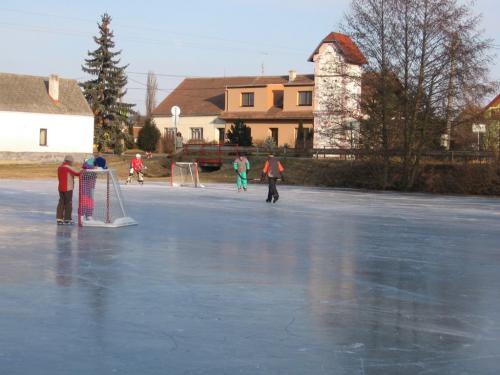 2012 Bruslení na rybníku